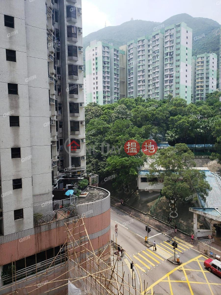 HK$ 550萬康華大廈 2座東區|兩房改一房 市場入場之選《康華大廈 2座買賣盤》
