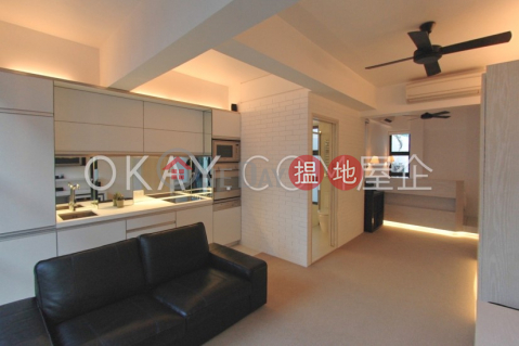 Tasteful studio with rooftop | Rental, 7-9 Shin Hing Street 善慶街7-9號 | Central District (OKAY-R249230)_0
