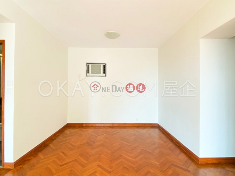 Tasteful 2 bedroom with parking | Rental 18 Old Peak Road | Central District | Hong Kong Rental, HK$ 38,000/ month