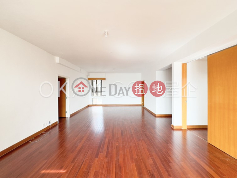 Lovely 3 bedroom on high floor with balcony & parking | Rental | The Crescent Block B 仁禮花園 B座 _0