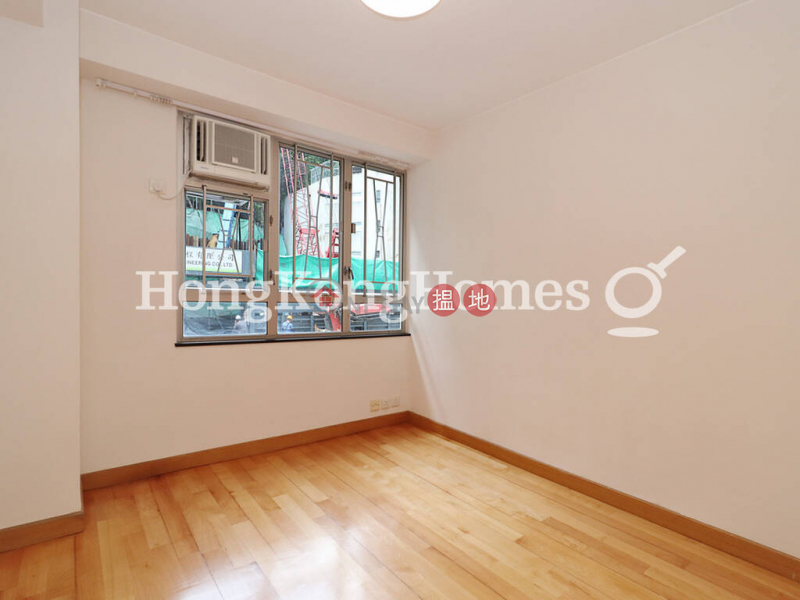 3 Bedroom Family Unit for Rent at Block 2 Phoenix Court, 39 Kennedy Road | Wan Chai District, Hong Kong | Rental | HK$ 30,500/ month