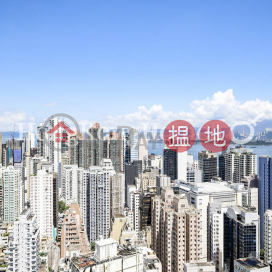 3 Bedroom Family Unit for Rent at Centrestage | Centrestage 聚賢居 _0