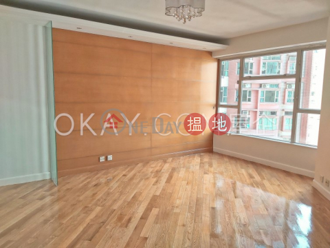 Nicely kept 3 bedroom with harbour views | Rental | Island Place 港運城 _0