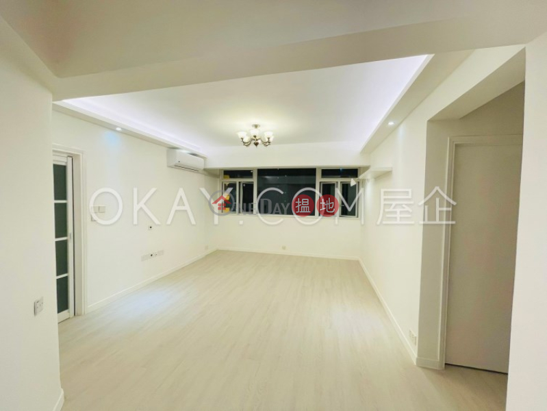 HK$ 10M Sung Lan Mansion | Wan Chai District | Lovely 3 bedroom on high floor | For Sale