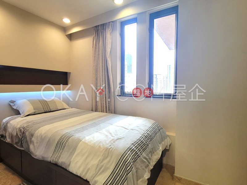 Practical 2 bedroom in Mid-levels West | For Sale, 75 Caine Road | Central District, Hong Kong | Sales HK$ 8.3M