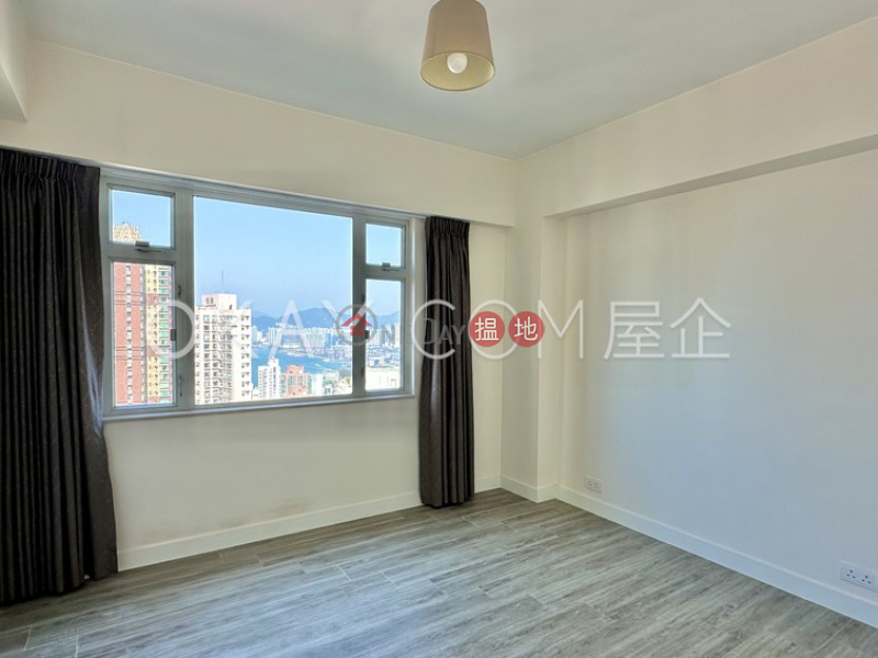 Efficient 3 bed on high floor with balcony & parking | For Sale | Realty Gardens 聯邦花園 Sales Listings