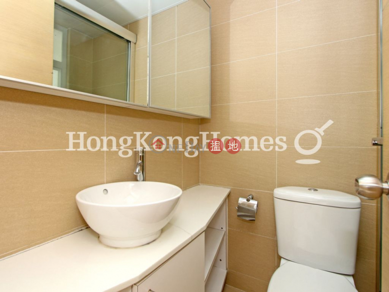 HK$ 16M | Block 1 Phoenix Court, Wan Chai District | 3 Bedroom Family Unit at Block 1 Phoenix Court | For Sale