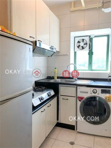 HK$ 33,000/ month | Monmouth Place Wan Chai District Charming 3 bedroom on high floor with parking | Rental