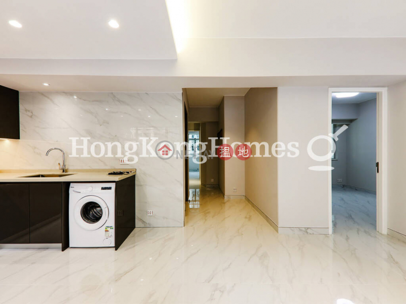 3 Bedroom Family Unit for Rent at Carlos Court, 64 Robinson Road | Western District Hong Kong Rental HK$ 37,000/ month