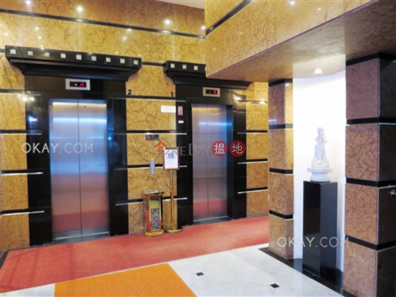 Lovely 2 bedroom on high floor | Rental, 1 Tai Hang Road 大坑道1號 Rental Listings | Wan Chai District (OKAY-R122874)