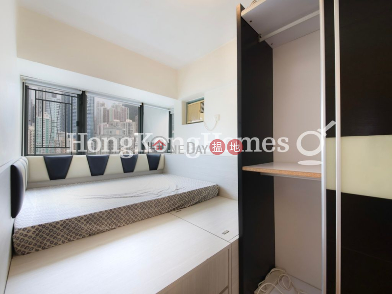 3 Bedroom Family Unit for Rent at Queen\'s Terrace | Queen\'s Terrace 帝后華庭 Rental Listings