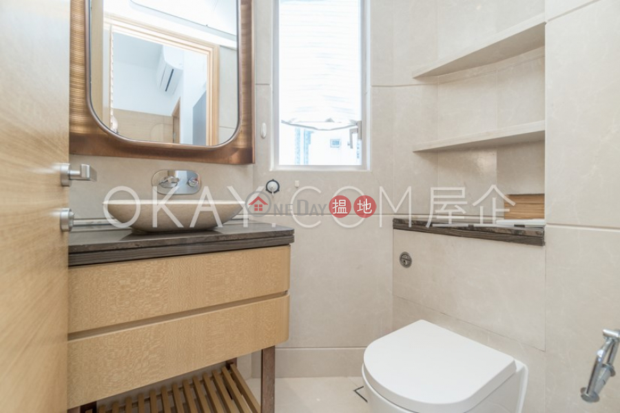 HK$ 41,000/ month, Cadogan, Western District, Stylish 3 bedroom in Western District | Rental