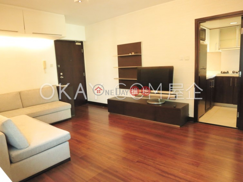 Charming 2 bedroom on high floor | Rental | Casa Bella 寶華軒 Rental Listings