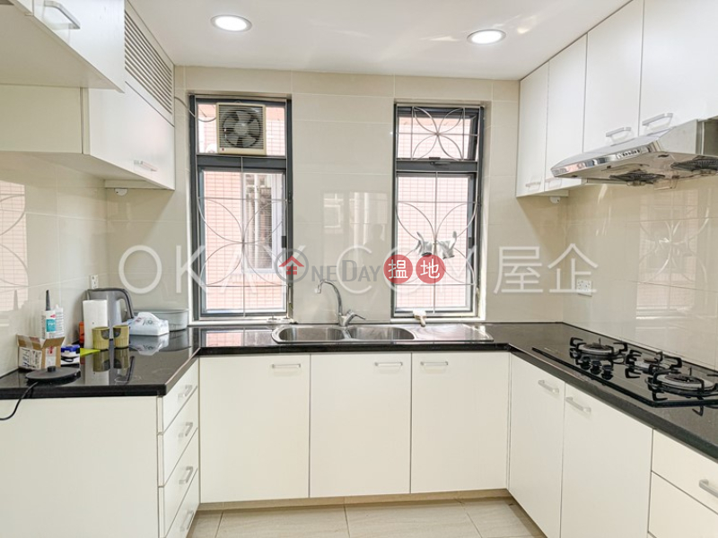 Property Search Hong Kong | OneDay | Residential Rental Listings, Luxurious house on high floor with rooftop & balcony | Rental