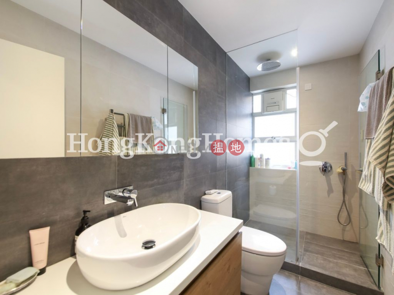 3 Bedroom Family Unit at Block 25-27 Baguio Villa | For Sale, 550 Victoria Road | Western District Hong Kong | Sales, HK$ 27M