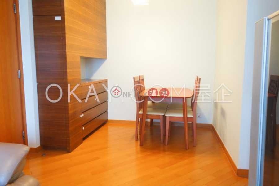 HK$ 32,000/ month The Zenith Phase 1, Block 1, Wan Chai District | Luxurious 2 bedroom on high floor with balcony | Rental