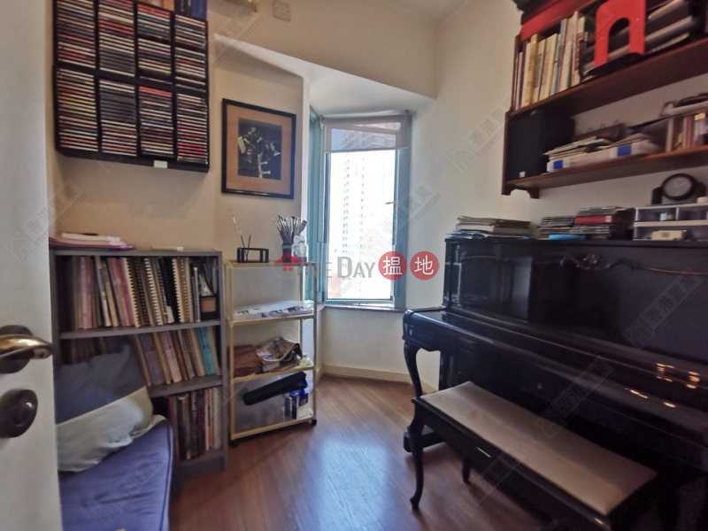 Property Search Hong Kong | OneDay | Residential, Sales Listings, Three bedrooms and one apartment in The Victoria Towers