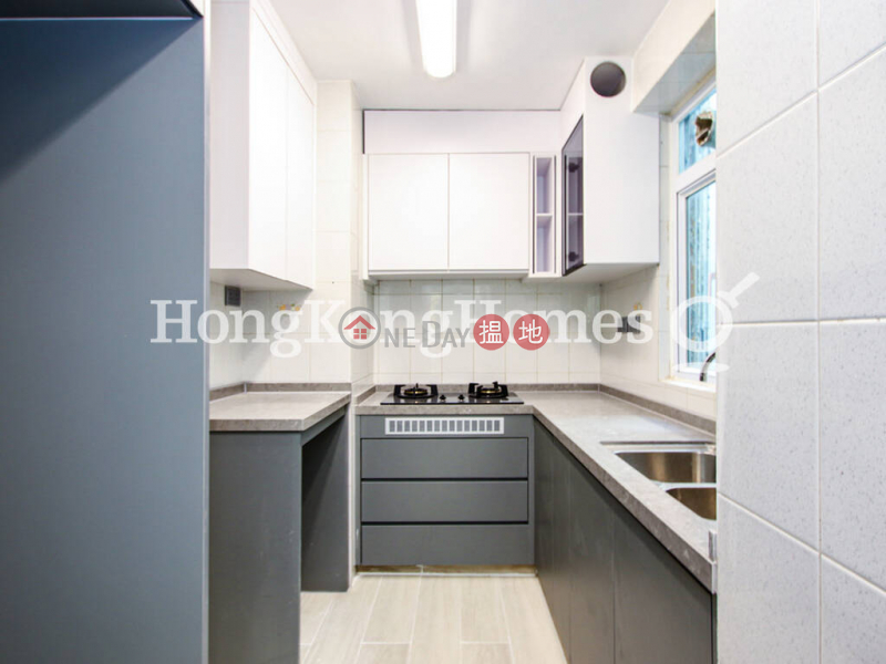 HK$ 38,000/ month | Block 4 Phoenix Court Wan Chai District | 3 Bedroom Family Unit for Rent at Block 4 Phoenix Court