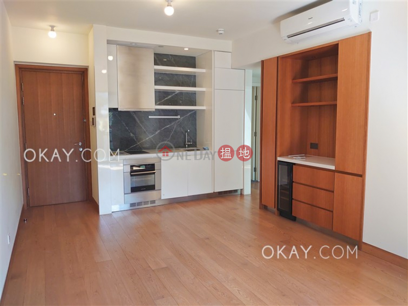Gorgeous 2 bedroom with balcony | Rental, Resiglow Resiglow Rental Listings | Wan Chai District (OKAY-R323122)