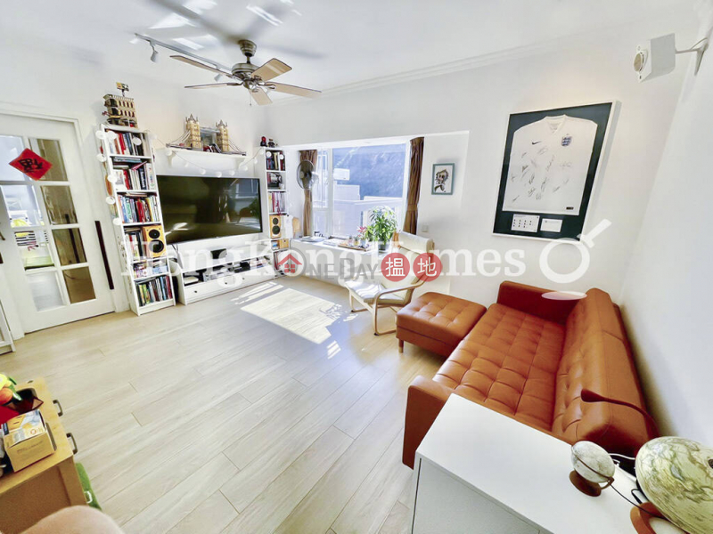 Property Search Hong Kong | OneDay | Residential Rental Listings | 3 Bedroom Family Unit for Rent at Valiant Park