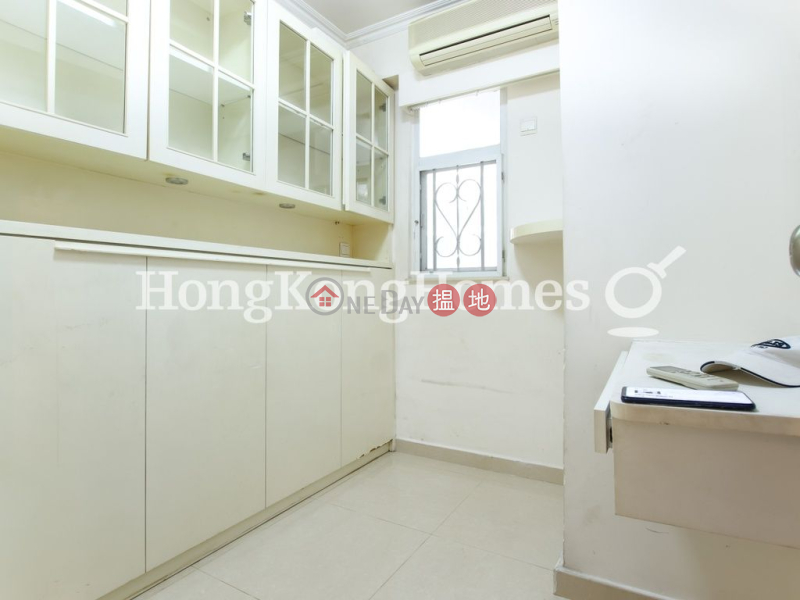 3 Bedroom Family Unit at Block 19-24 Baguio Villa | For Sale 550 Victoria Road | Western District, Hong Kong Sales HK$ 13.5M