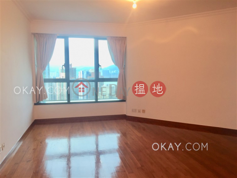 Stylish 3 bed on high floor with harbour views | For Sale | 80 Robinson Road 羅便臣道80號 _0