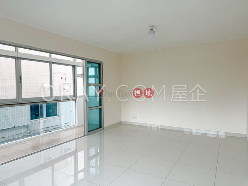 HK$ 8.6M Sai Keng Village House Ma On Shan | Generous house with rooftop & balcony | For Sale