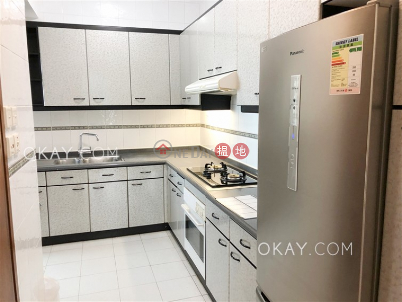 Property Search Hong Kong | OneDay | Residential, Rental Listings | Exquisite 3 bedroom on high floor with parking | Rental