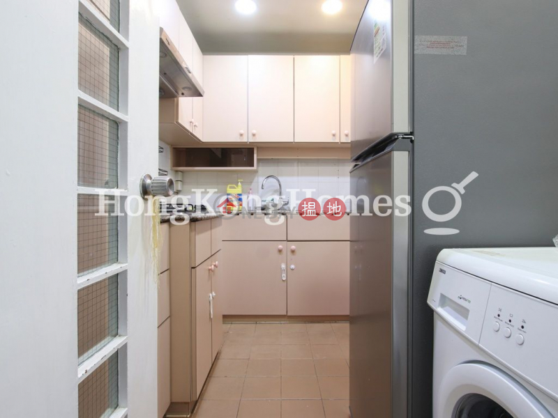 3 Bedroom Family Unit for Rent at Excelsior Court 83 Robinson Road | Western District Hong Kong | Rental, HK$ 37,000/ month