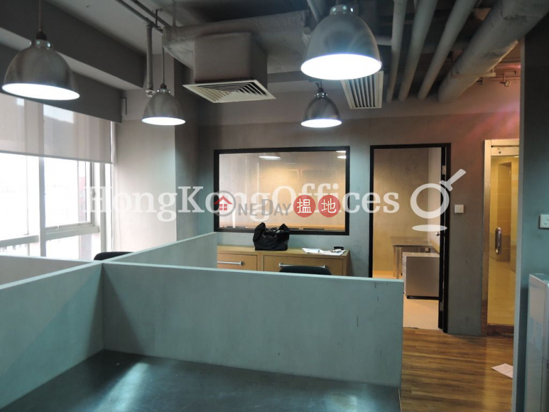 Office Unit for Rent at CKK Commercial Centre | CKK Commercial Centre 朱鈞記商業中心 Rental Listings