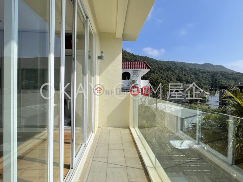 Stylish house with terrace & balcony | Rental | Wong Chuk Wan Village House 黃竹灣村屋 Rental Listings