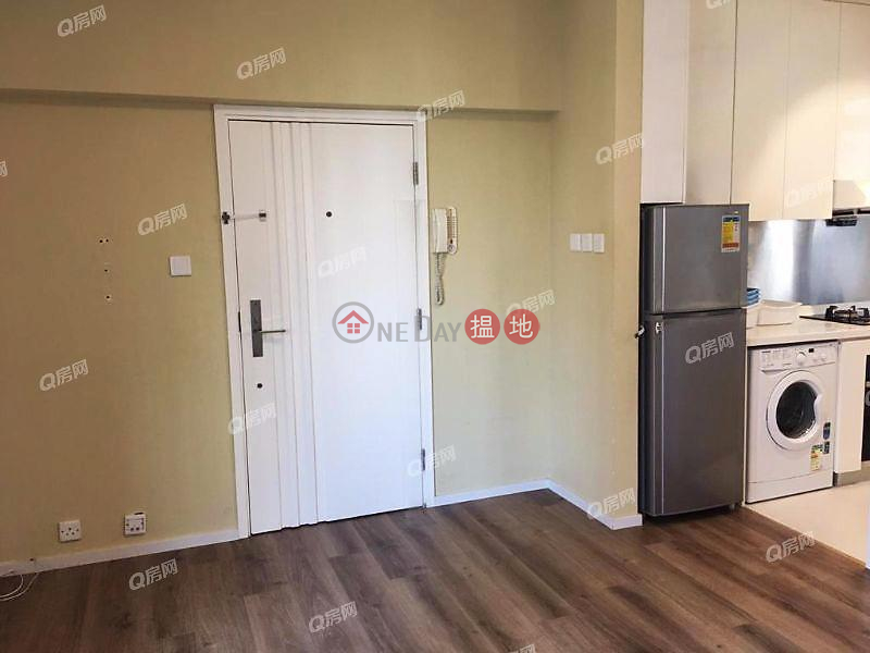 HK$ 27,500/ month Floral Tower, Western District, Floral Tower | 3 bedroom Low Floor Flat for Rent
