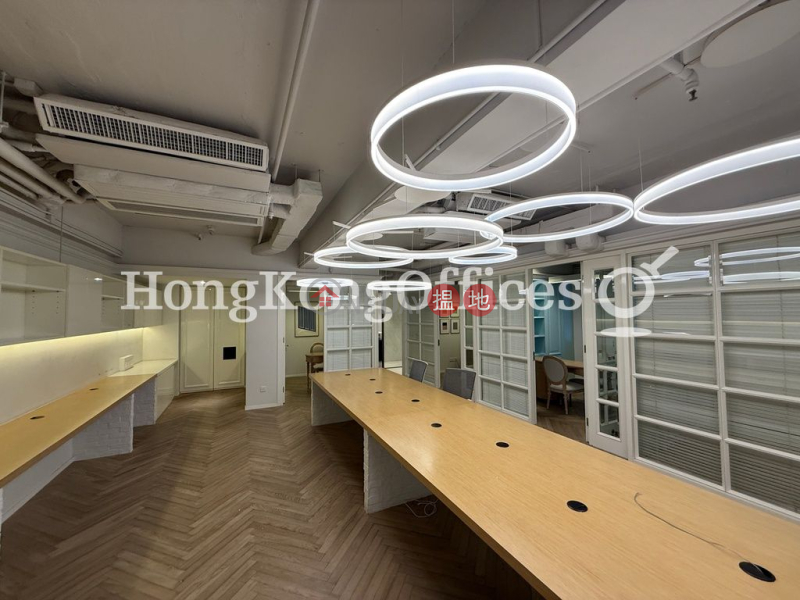 HK$ 128,400/ month New World Tower, Central District, Office Unit for Rent at New World Tower