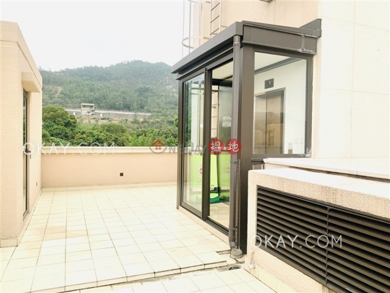 Luxurious house with rooftop, terrace & balcony | For Sale | Manor Parc 珀爵 Sales Listings