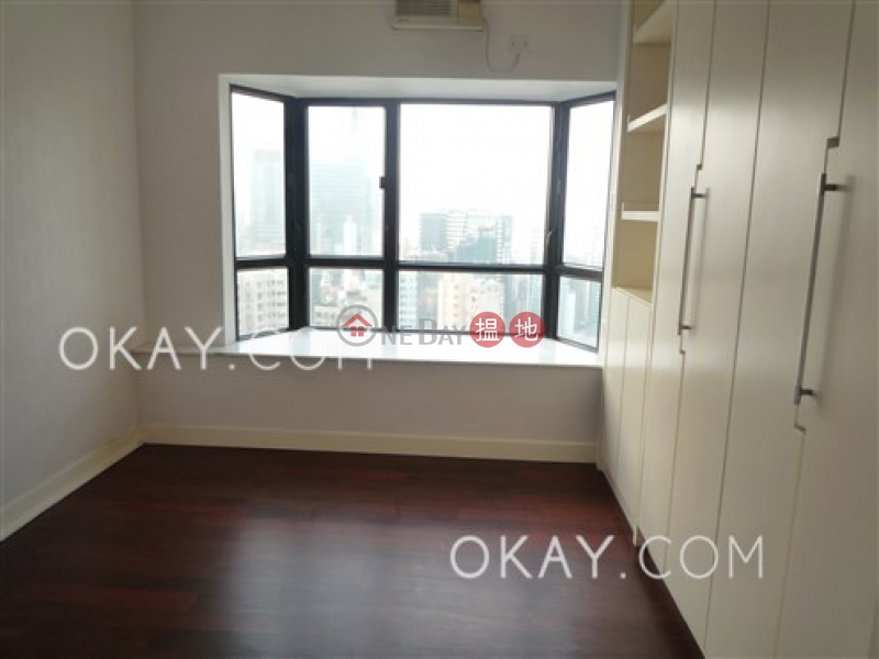 Lovely 3 bedroom with parking | Rental, Beverly Hill 比華利山 Rental Listings | Wan Chai District (OKAY-R86992)