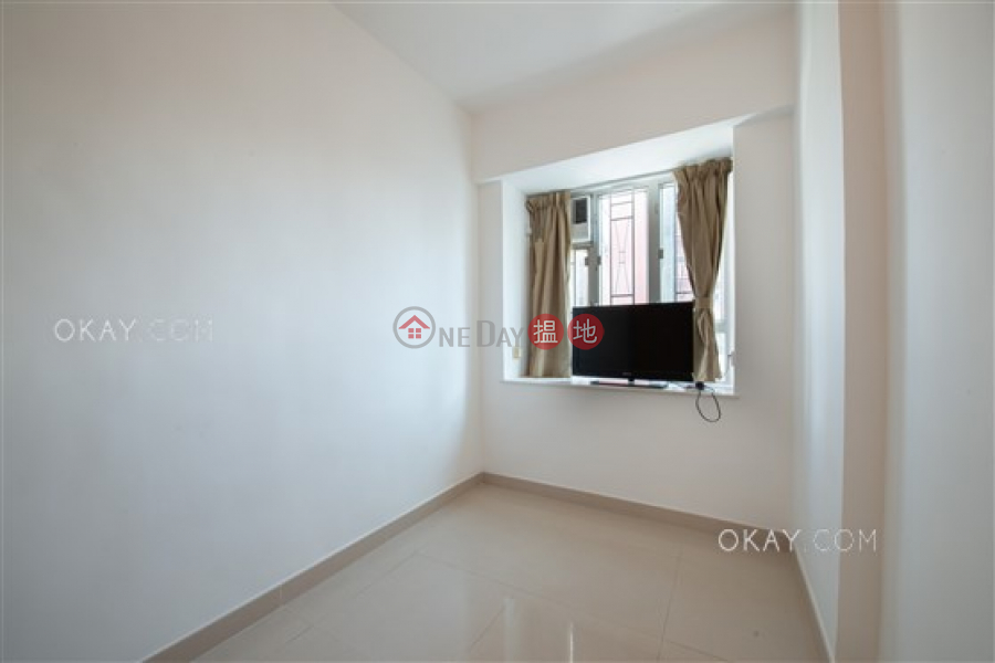 Property Search Hong Kong | OneDay | Residential | Sales Listings | Tasteful 2 bedroom in Mid-levels West | For Sale