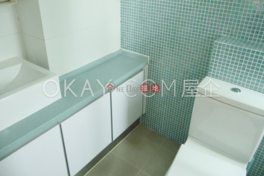 Popular studio on high floor with rooftop | For Sale | Dawning Height 匡景居 Sales Listings