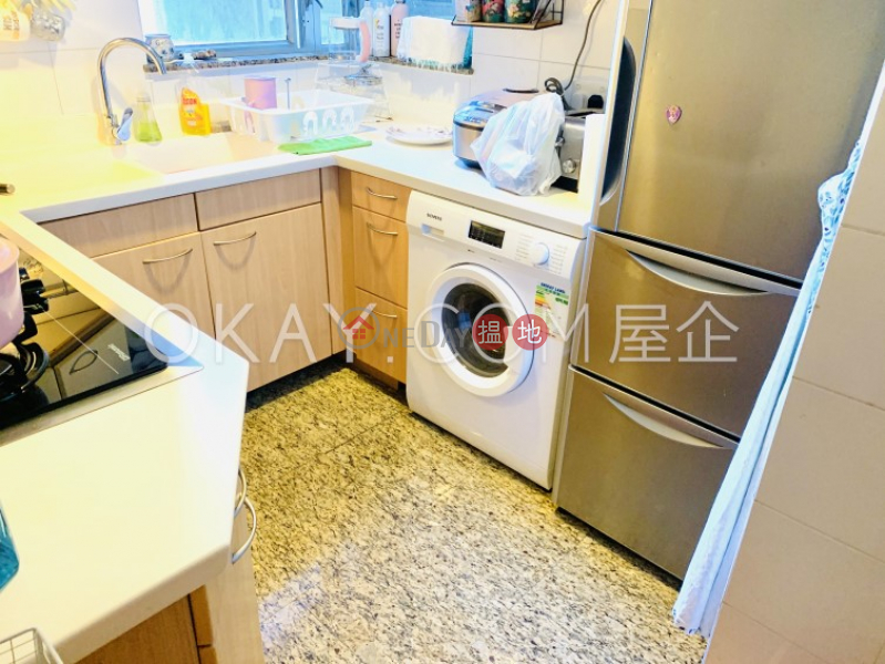 Tasteful 3 bedroom on high floor | For Sale | The Waterfront Phase 2 Tower 6 漾日居2期6座 Sales Listings