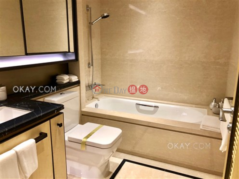 HK$ 165,000/ month, 3 MacDonnell Road Central District | Unique 4 bedroom on high floor with balcony & parking | Rental