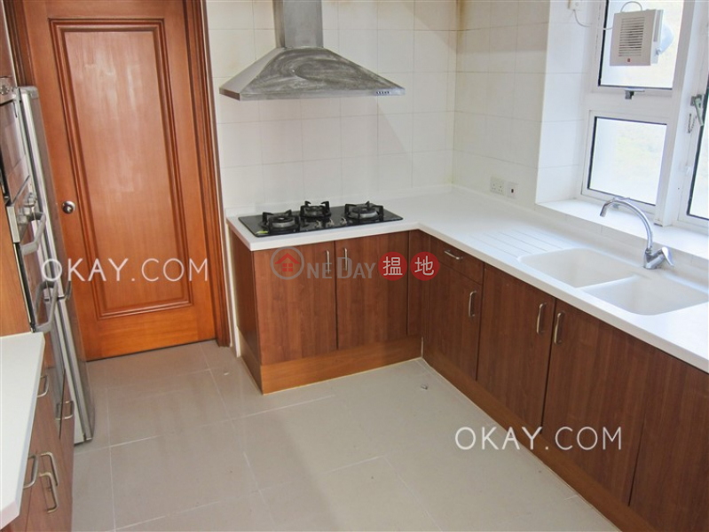 HK$ 85,000/ month | Block 2 (Taggart) The Repulse Bay | Southern District Beautiful 3 bed on high floor with sea views & balcony | Rental