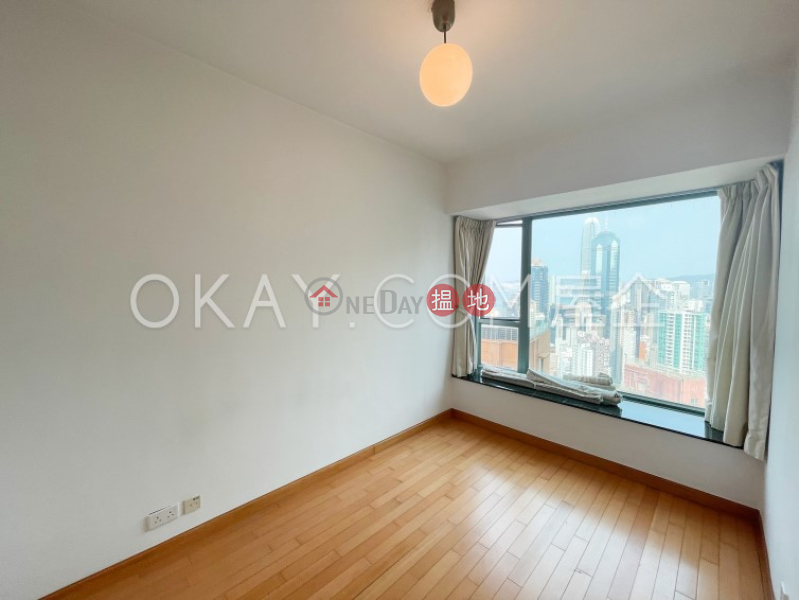 HK$ 28M, 2 Park Road Western District | Stylish 3 bedroom with sea views & balcony | For Sale