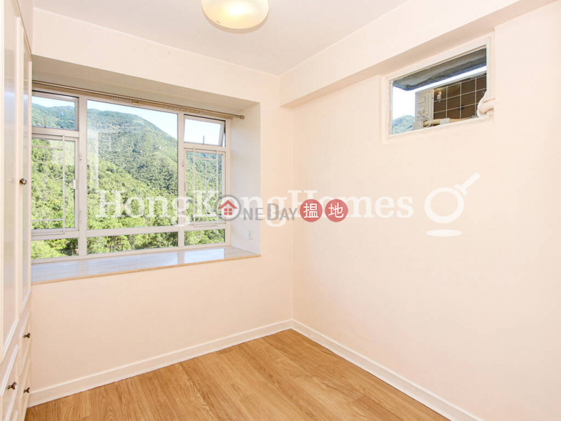 Property Search Hong Kong | OneDay | Residential Rental Listings | 3 Bedroom Family Unit for Rent at Block B (Flat 9 - 16) Kornhill