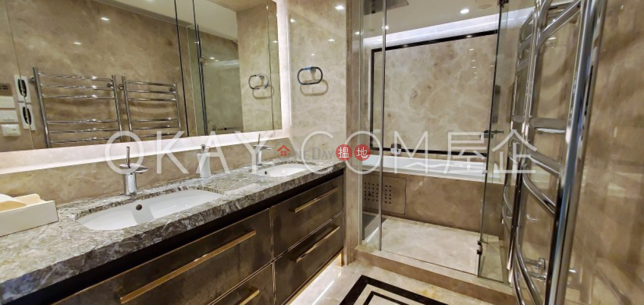 3房2廁,極高層,星級會所君臨天下3座出售單位1柯士甸道西 | 油尖旺|香港出售|HK$ 7,000萬