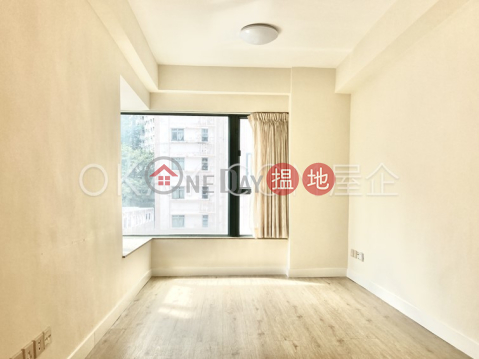 Lovely 2 bedroom in Wan Chai | For Sale, Brilliant Court 慧賢軒 | Wan Chai District (OKAY-S406724)_0