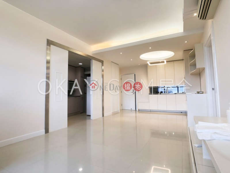Gorgeous 3 bedroom in Mid-levels West | For Sale | 4 Park Road | Western District, Hong Kong Sales | HK$ 21M