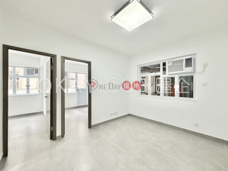 2房1廁美城花園大廈出租單位62-74興發街 | 灣仔區-香港-出租HK$ 25,000/ 月