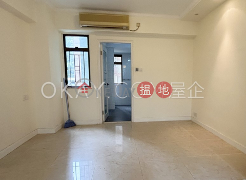 Tasteful 3 bedroom with parking | Rental, Honiton Building 漢寧大廈 | Western District (OKAY-R71348)_0