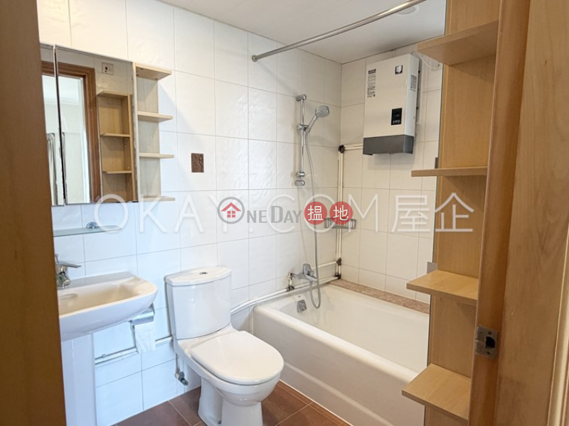 HK$ 2,900萬|雍景臺西區3房2廁,實用率高,極高層,海景雍景臺出售單位