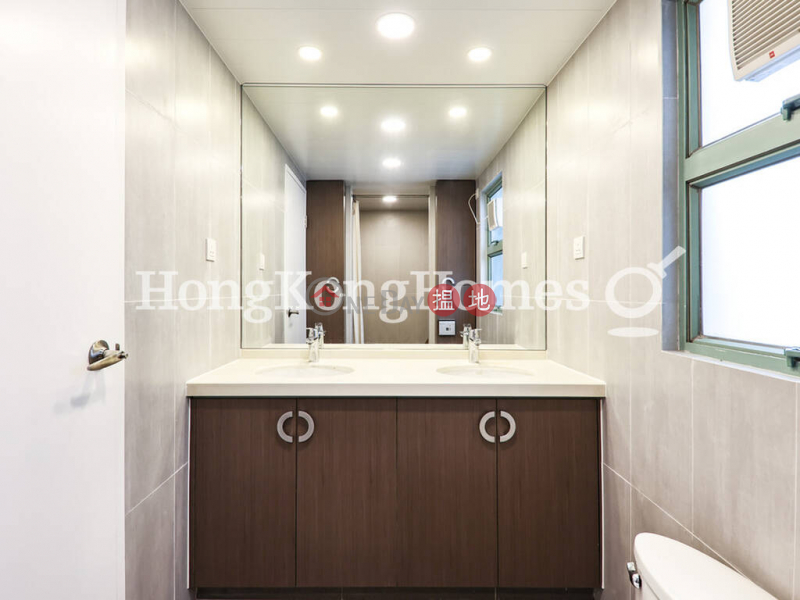 3 Bedroom Family Unit for Rent at Goldwin Heights | 2 Seymour Road | Western District Hong Kong, Rental | HK$ 40,000/ month