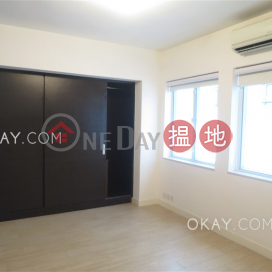 Lovely 4 bedroom with balcony & parking | For Sale | Ivory Court 華麗閣 _0